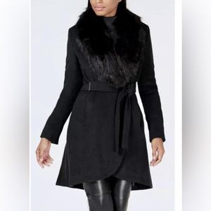 NWT Calvin Klein faux fur collar trim wrap coat